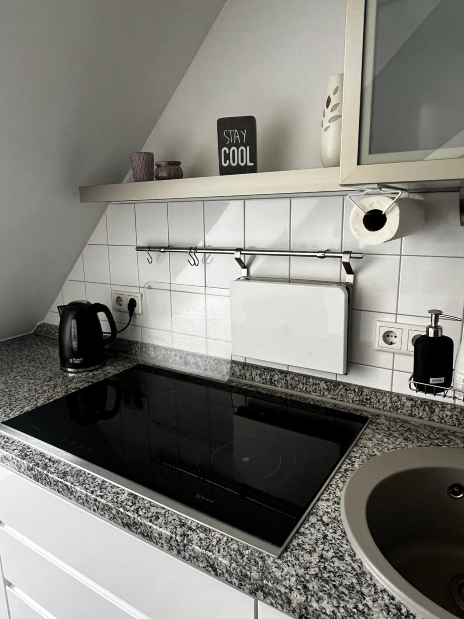 Moderne Galeriewohnung Mit Balkon Und Stellplatz Am Wenigemarkt Erfurt Luaran gambar